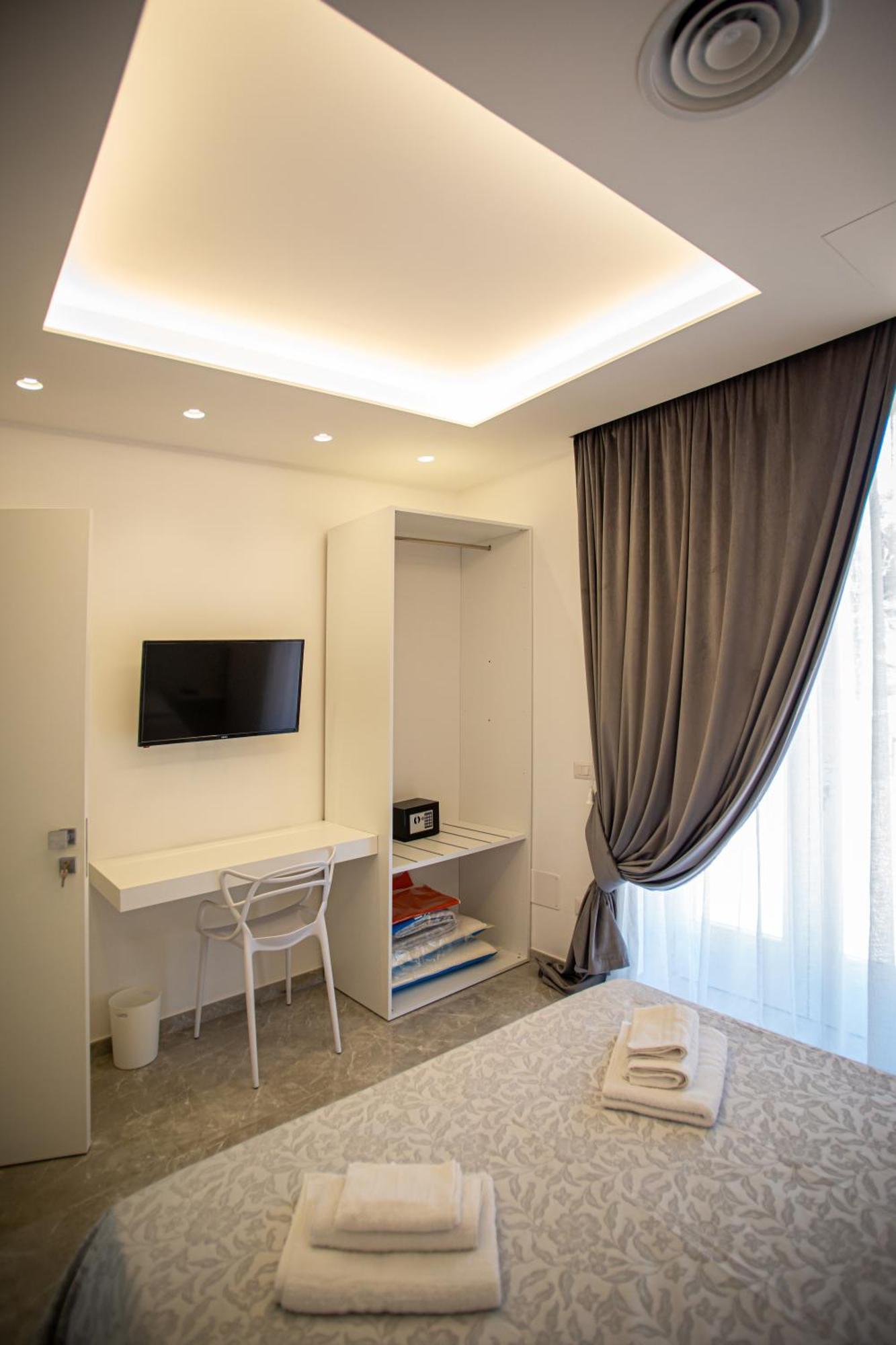 Forever Luxury Rooms Castellammare di Stabia Exterior photo